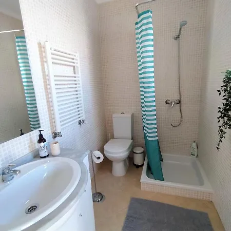 Townhouse In Walking Distance To The Beach * Aljezur